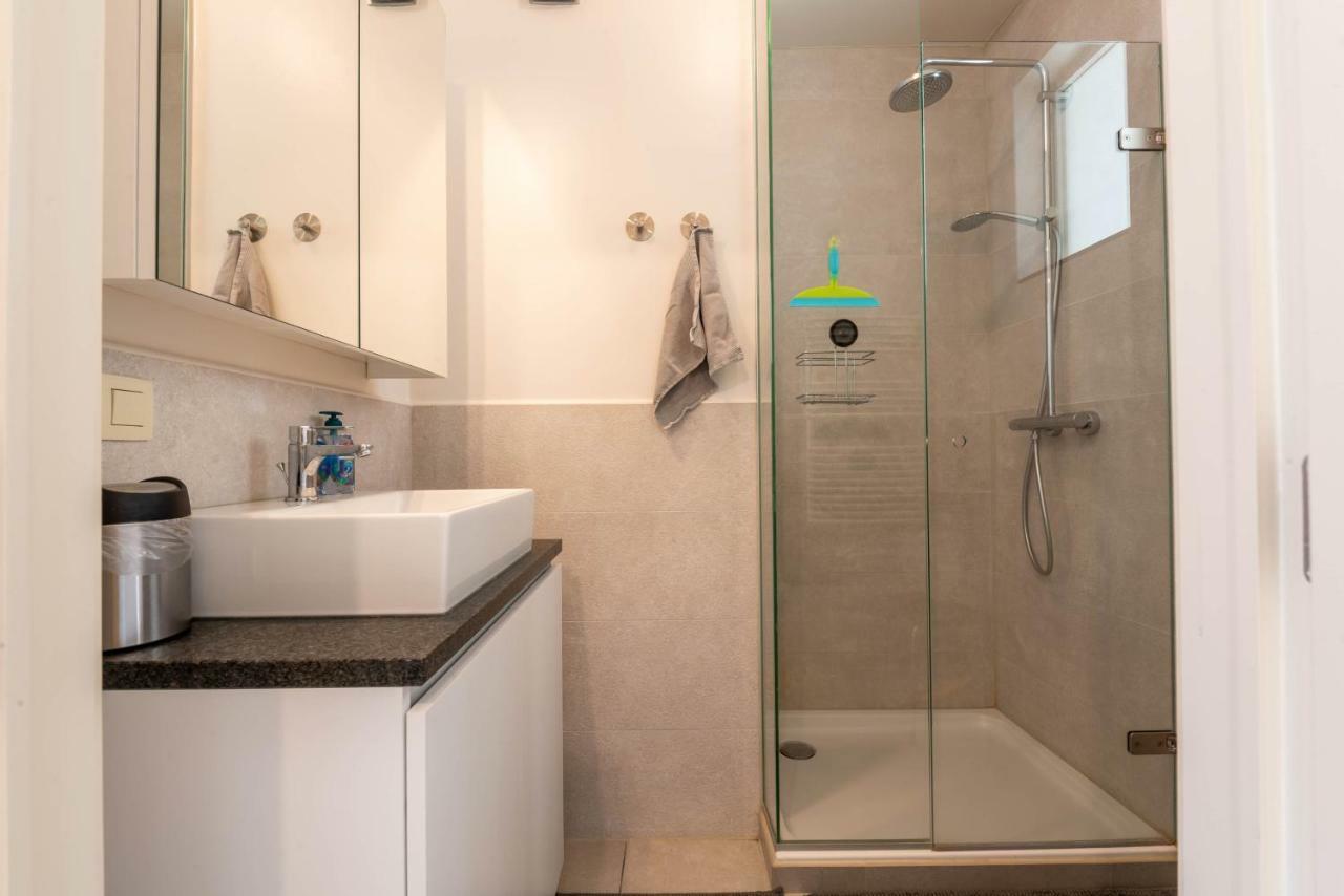 אוסטנדה Modern Apartment With Free Parking מראה חיצוני תמונה